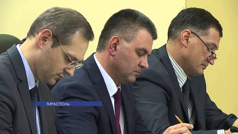 Сохранить макроэкономическую устойчивость и благосостояние граждан — главная задача органов власти